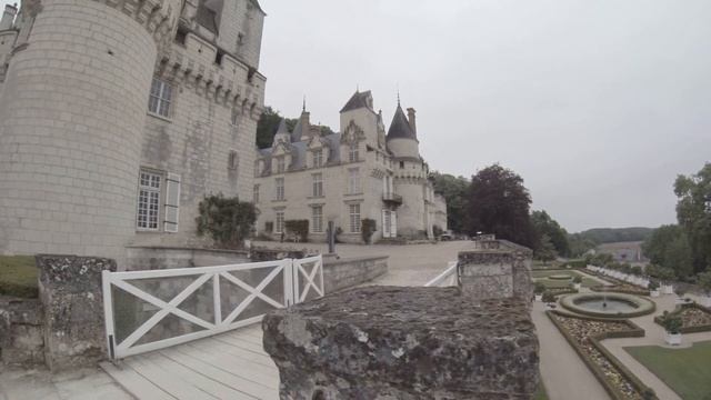 Château d'Ussé-Exterior & Gardens--Sleeping Beauty Castle (17) смотреть онлайн