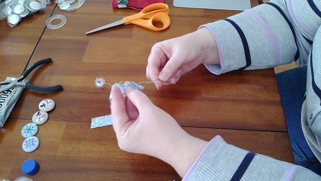 Flosstube: Snowflake Ornament Tutorial