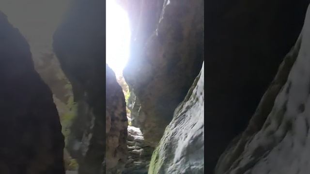 Салтинский водопад в Дагестане 😍 #салтинскийводопад #дагестан смотреть онлайн