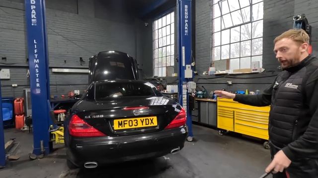 HONEST BUYERS GUIDE MERCEDES R230 SL! PARTS NOT AVAILABLE! NOT GOOD NEWS, MERCEDES NEED TO FIX THIS смотреть онлайн