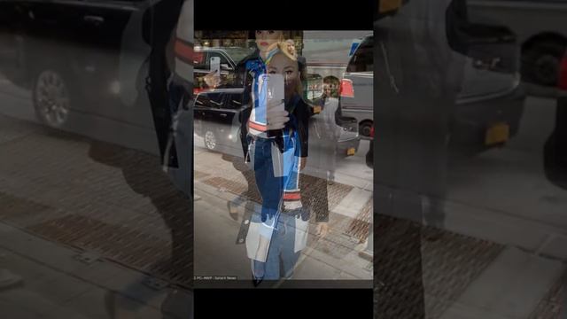 Gwen Stefani Snapchats a storm steps out in New York смотреть онлайн