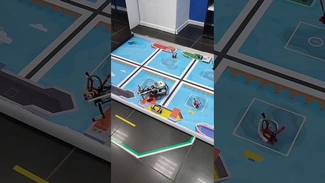 Robotron SJ смотреть онлайн