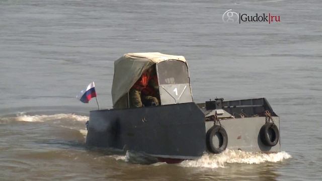 Понтонный мост на остров Большой Уссурийский смотреть онлайн
