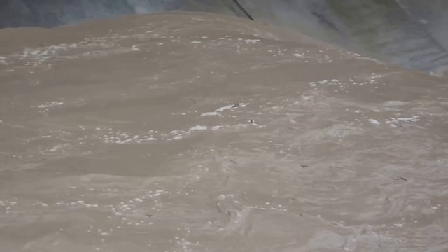 Река Весновка / Есентай в Алматы