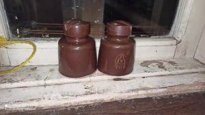 мои новые изоляторы+демонтаж,извините за плохое качество.