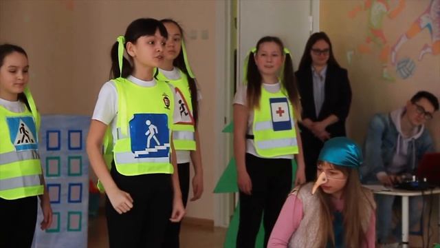 ПРАВИЛА ДОРОЖНОГО ДВИЖЕНИЯ | ПДД ДЛЯ ДЕТЕЙ | СЮЖЕТ НАСТИ ГАРАЩЕНКО смотреть онлайн