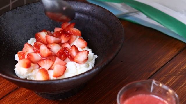 집에서 만들어 먹는 호텔 딸기 빙수🍓누구나 쉽게 만들 수 있어요!! | Hotel Strawberry Shaved Ice Made At Home.Easy And Delicious