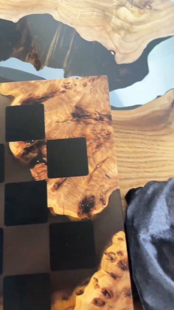 Шахматы из дерева и эпоксидной смолы a2inhome.ru #шахматы #chess #epoxy #epoxyideas #epoxywood смотреть онлайн