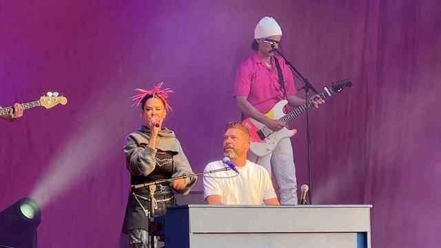 Aqua (Turn Back Time) #barbie #live смотреть онлайн