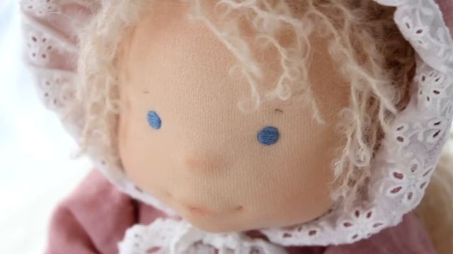 Поллианна. Видеообзор на текстильную игровую куклу Екатерины Усовой смотреть онлайн