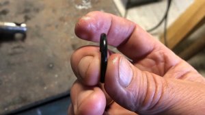 Ремонт домкрата подкатного 2 т biloxxi не держит.