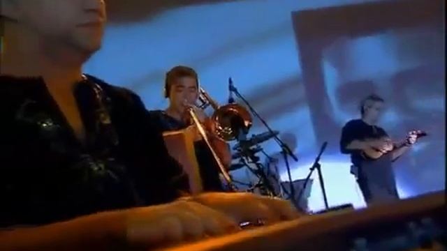 Alcione e Emilio Santiago - Trocando em miúdos смотреть онлайн