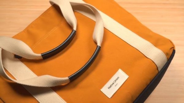 Обзор сумок Native Union W.F.A — Crossbody Pouch и Tote Bag Pro