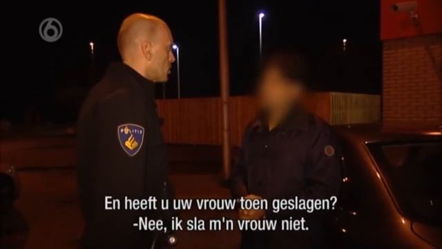 WEGMISBRUIKERS | 'thuis geef ik haar pas echt klappen' смотреть онлайн