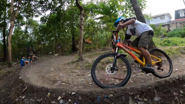 Building a berm corner for cornering skills смотреть онлайн