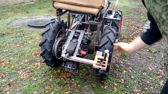 Работа кулисы КПП минитрактора смотреть онлайн