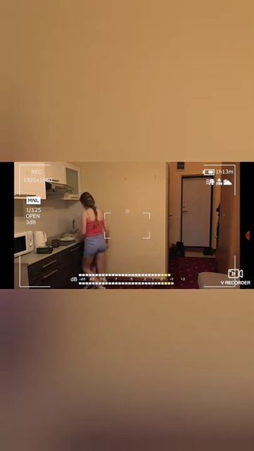 😲 Няня заставила 5-летнего ребёнка мыть посуду смотреть онлайн