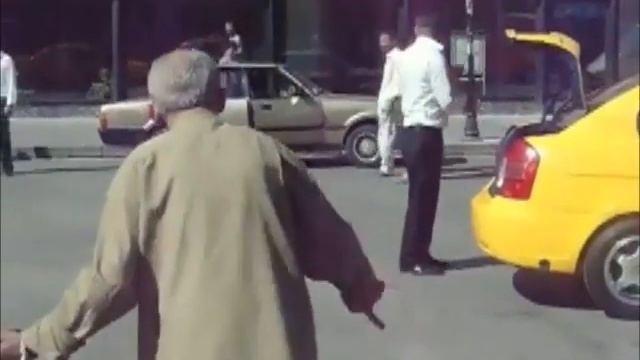 ANA BANA KAR YOLLA смотреть онлайн