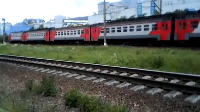 ЭР2Т-7163 вблизи от о.п. Купчино смотреть онлайн