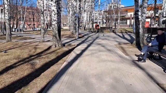 г.Воткинск. Сквер им. Высоцкого. Апрель 2023. смотреть онлайн