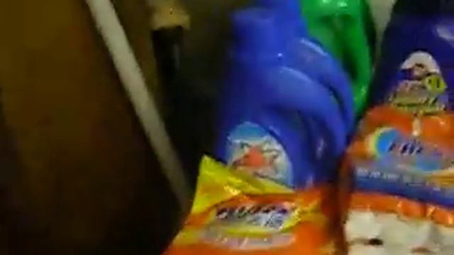Guess What Everybody, It's DETERGENT DAY! PART ONE смотреть онлайн