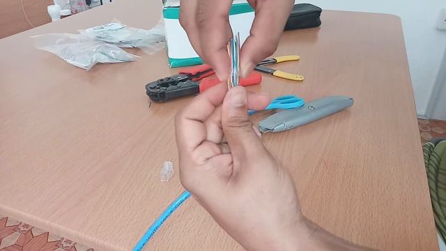 Panduit-Netkey Cat6/RJ45 cable crimping смотреть онлайн