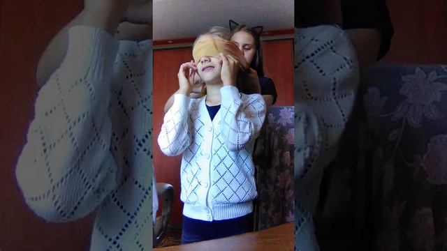 Играем в жмурки смотреть онлайн