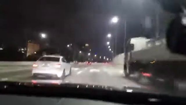 Bmw 135i E82 vs Bmw 320i F30 stage 2 смотреть онлайн