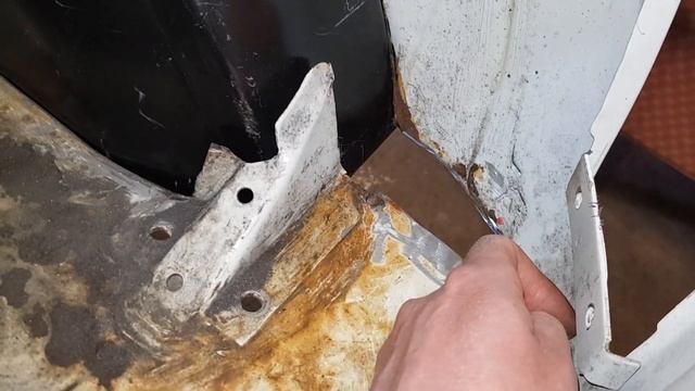 Project Designer Ep 24 - Boot floor patch welding on my Austin Mini смотреть онлайн