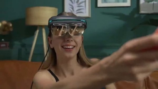 Dream Glass 4K Portable & Private AR Entertainment By world info tv