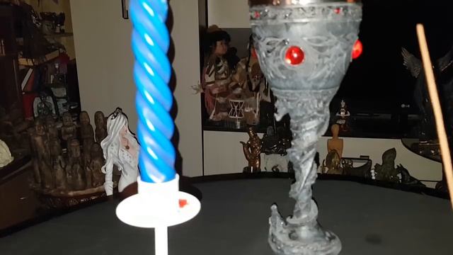 ОТСЕЧЬ ЧУЖИЕ СУДЬБЫ ОТ СЕБЯ