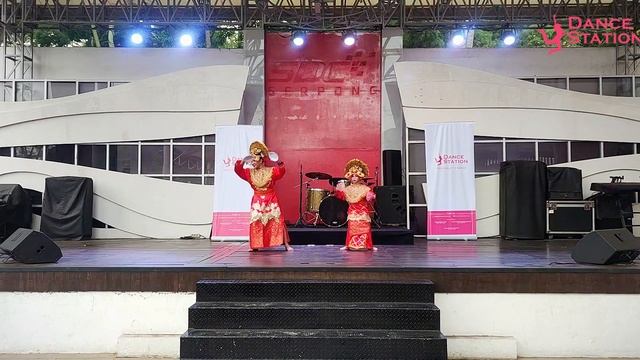 TARI PIRING - Kosentra Group / Indonesian Traditional Dance смотреть онлайн