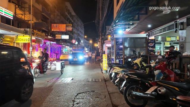 Night Walk in Soi Buakhao: Unveiling Pattaya's Popular Nightspot смотреть онлайн