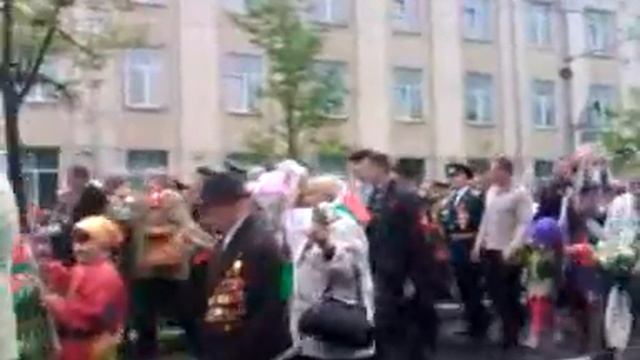парад смотреть онлайн