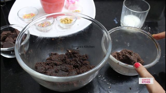 Bread Se Banaye Cake Pops-How To Make Cake Pops-Eggless Chocolate Cake Pops-leftover Cake Sponge