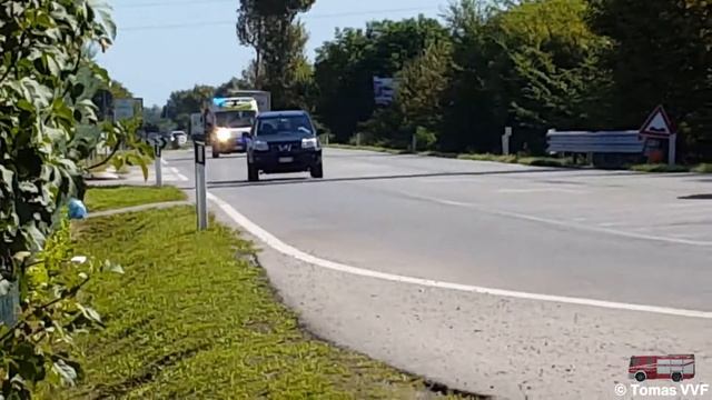 Ambulanza Castel Monte Onlus Treviso in emergenza - Italian ambulance responding code3 смотреть онлайн