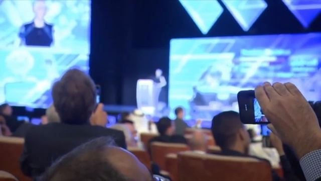 Robot Sophia speaks at Saudi Arabia's Future Investment Initiative смотреть онлайн
