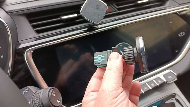 Лучший автомобильный держатель для смартфона смотреть онлайн