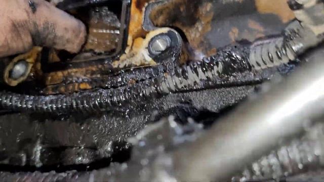 Freightliner Cascadia crankcase filter removal replacement oil separator смотреть онлайн