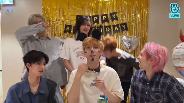 [SUB/Vlive] Xdinary Heroes Gun-il Birthday 24072022 🥁🐹 #xdinaryheroes #vlive