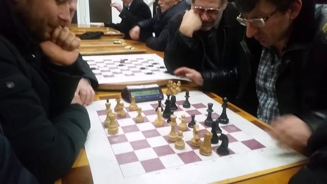 НЕТИПИЧНЫЙ ШАХМАТИСТ смотреть онлайн