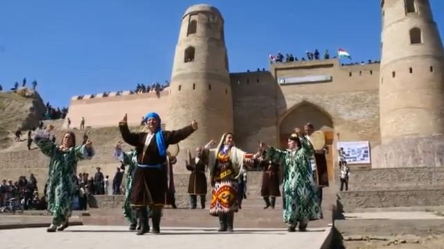 КТО ТАКИЕ ТАДЖИКИ история Таджикистан смотреть онлайн
