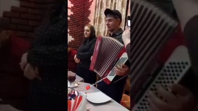 Звезды даргинской эстрады отдыхают. Красивая даргинская песня. Живой звук 👍👏🔥 смотреть онлайн