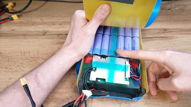 Escoot doesn't work ? 😑 How to know if battery is damaged ? 😒 If yes what could be wrong 🍕🍻 смотреть онлайн