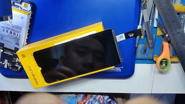 CARA GANTI POLARIZER LCD HP. proses melepas & memasang polarizer смотреть онлайн