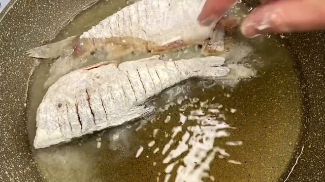 😋🔥🐟 Perfectly Fried Fish Without Bones At Home! Crispy And Very Tasty Fish!