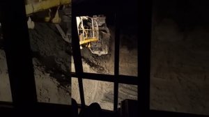 экскаватор ЭКГ 8И в работе