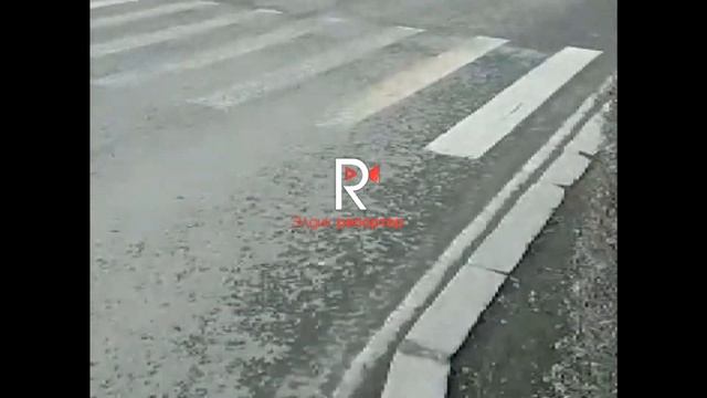 Элдик репортер: Бишкек көчөлөрүндөгү кооптуу абал жараткан туура эмес жол чийиндер