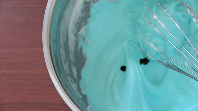 Vanilla Macaron (By BlanchTurnip)