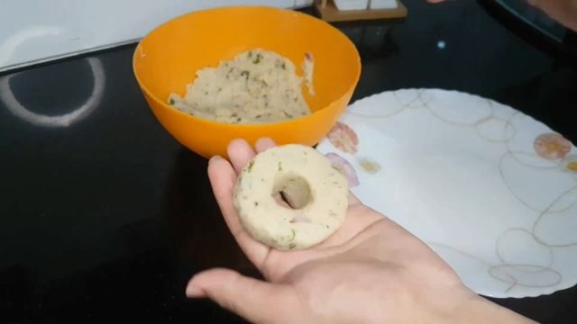 Yummy Aalu Donuts Recipe| Crispy Potato Donuts #yummydonuts #easypotatodonuts